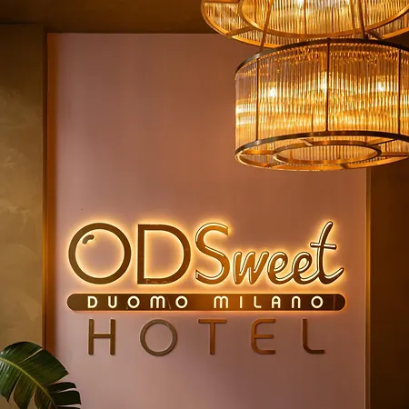Hotel Odsweet Duomo Milão